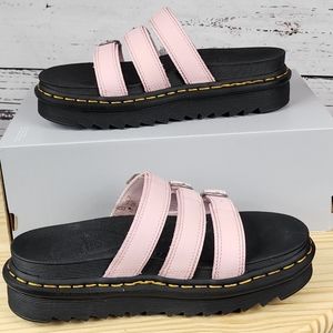 New Dr Martens Womens Blaire Platform Leather Slides Sandals Size 5 US L…